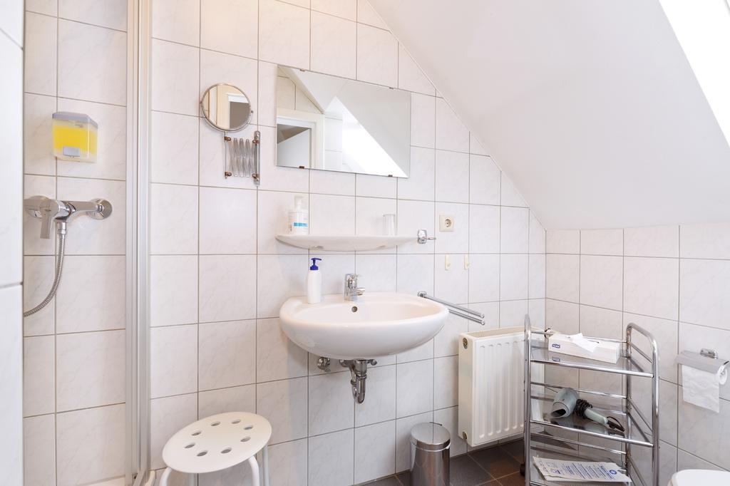 Bauerncafé und Pension Drostenhof Rees Habitación foto